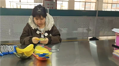 Verkstedfokus: Omhyggelig tilpasning av-tåkebeskyttere for skibriller